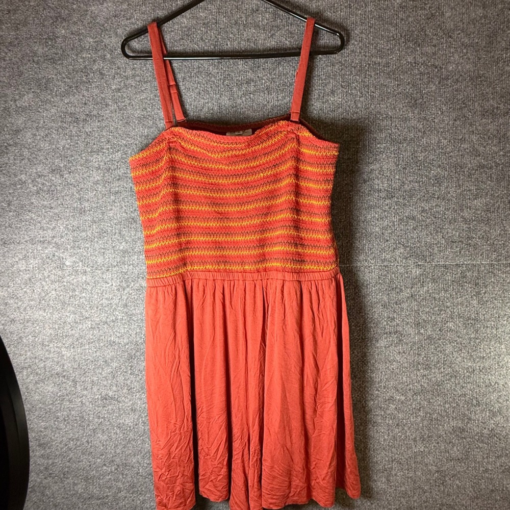 Torrid Super Soft Burnt Orange Smocked Embroidered Romper Plus Size 2 2X Pockets